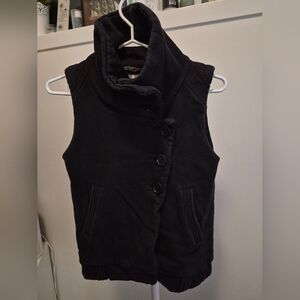 Community blk 100% organic cotton vest
